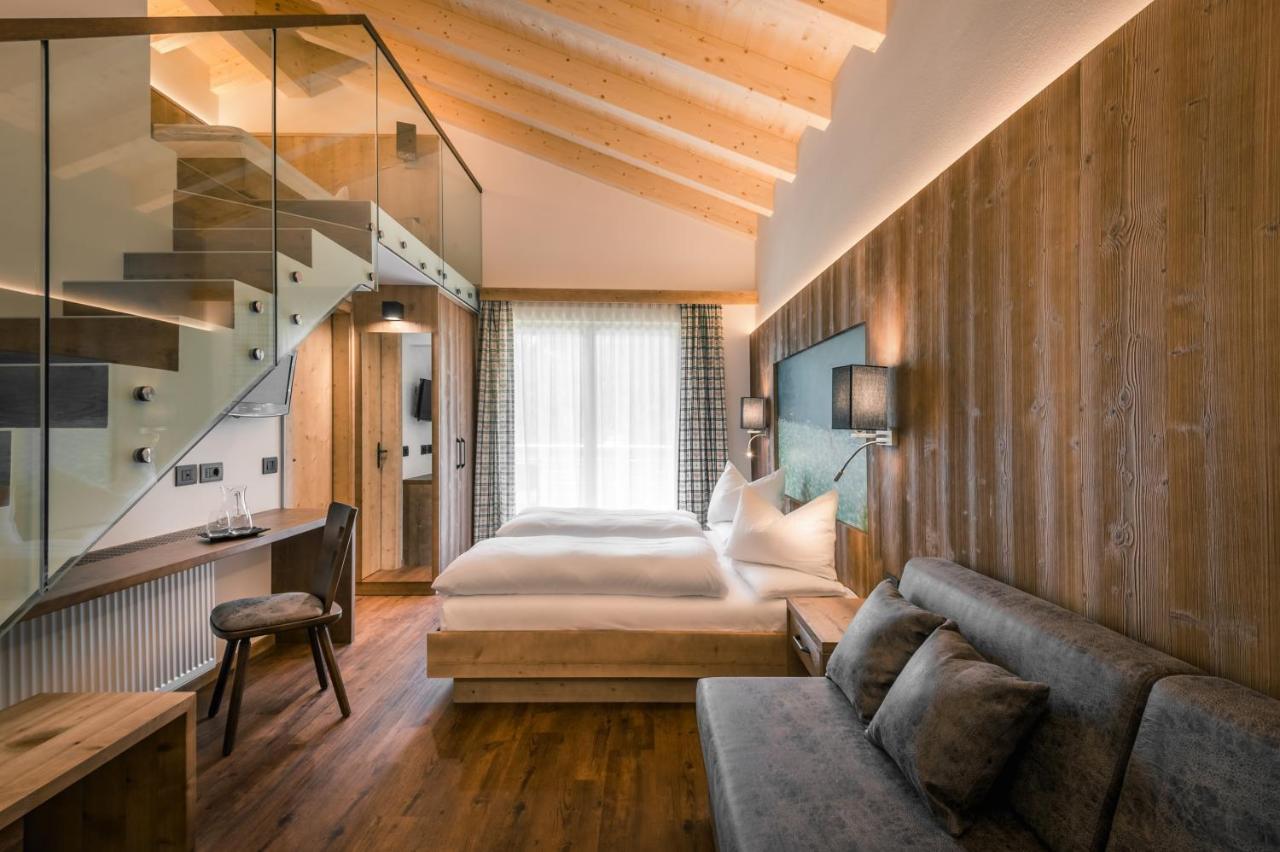 Hotel Jaegerhof Colfosco Eksteriør bilde